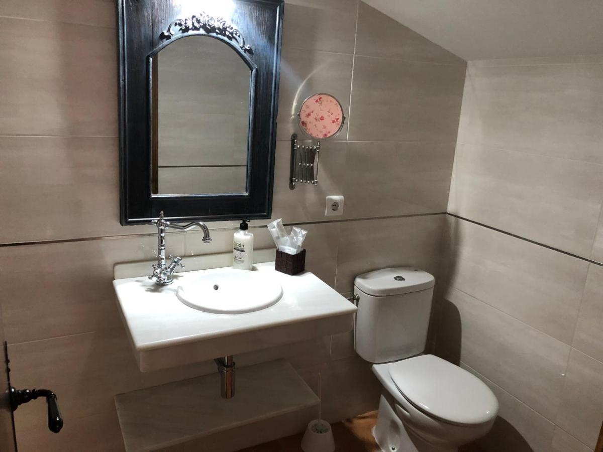 Hostal La Caballeriza Malpartida de Cáceres Exteriör bild