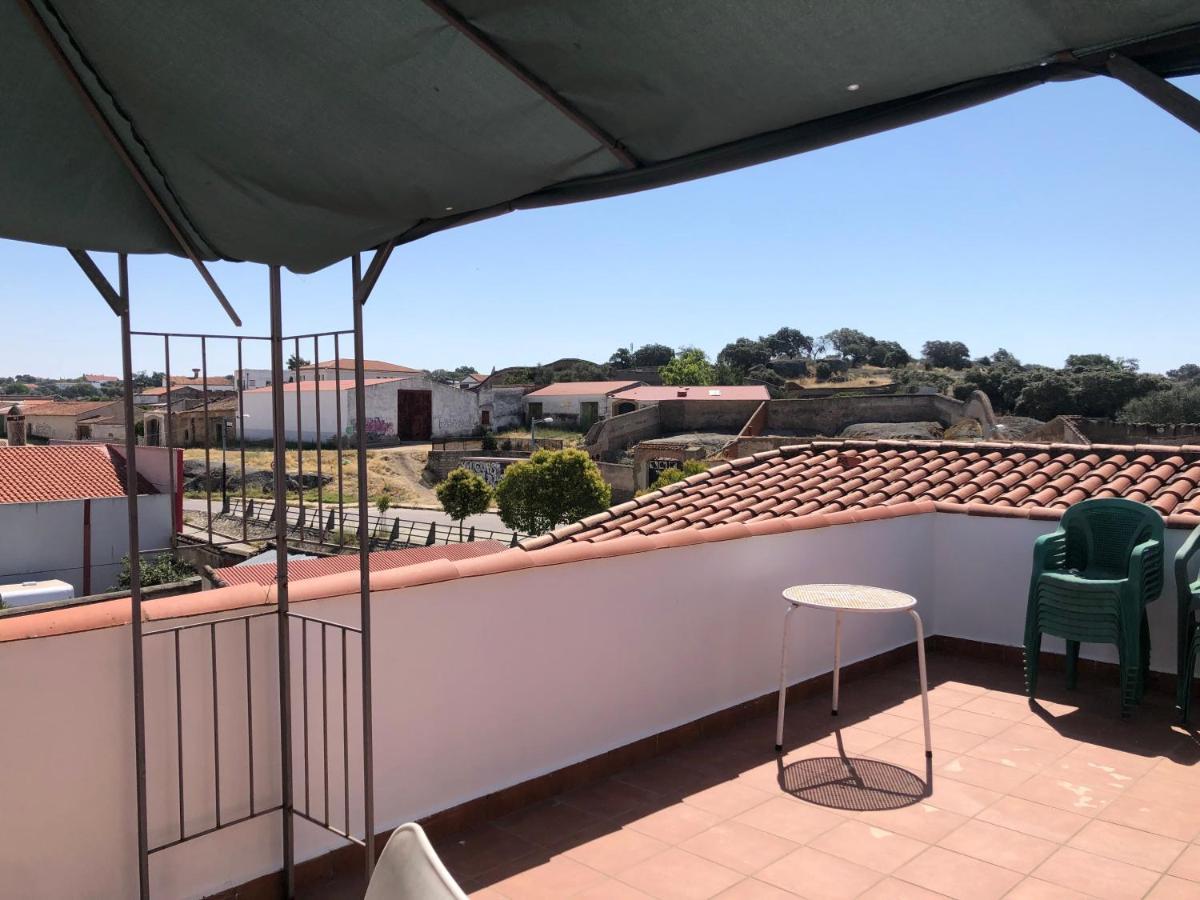 Hostal La Caballeriza Malpartida de Cáceres Exteriör bild